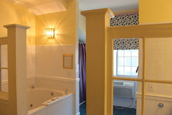 County Clare Inn Милуоки Экстерьер фото